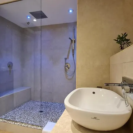 Apartment Maison De Charme With Private Jacuzzi Taormina