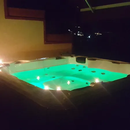 Maison De Charme With Private Jacuzzi