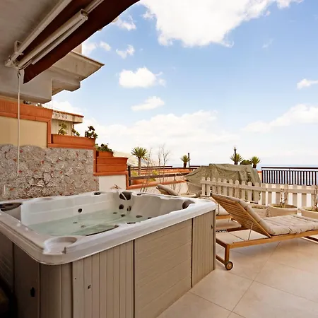Maison De Charme With Private Jacuzzi Taormina
