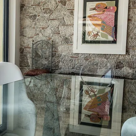 Maison De Charme With Private Jacuzzi Apartment *